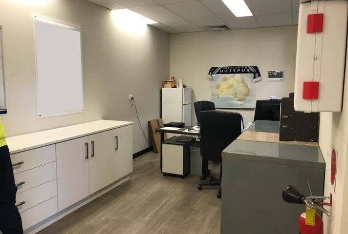 33 Lancaster Rd Wangara WA 6065 - Image 6