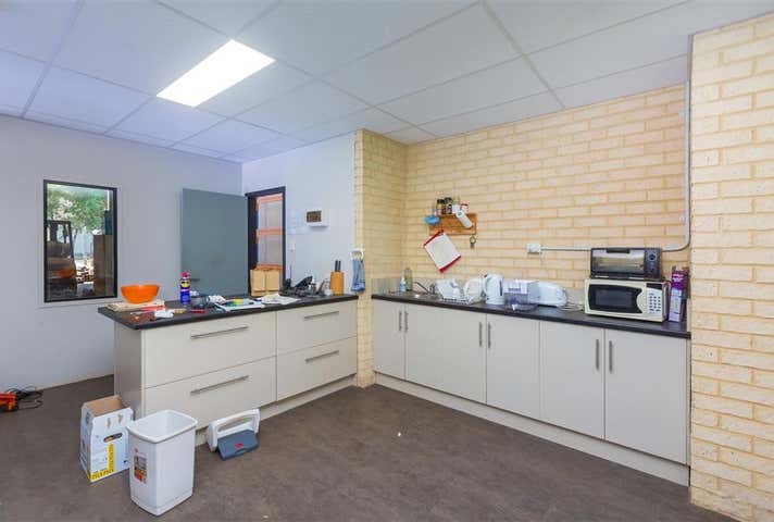 1/51 Solomon Road Jandakot WA 6164 - Image 5
