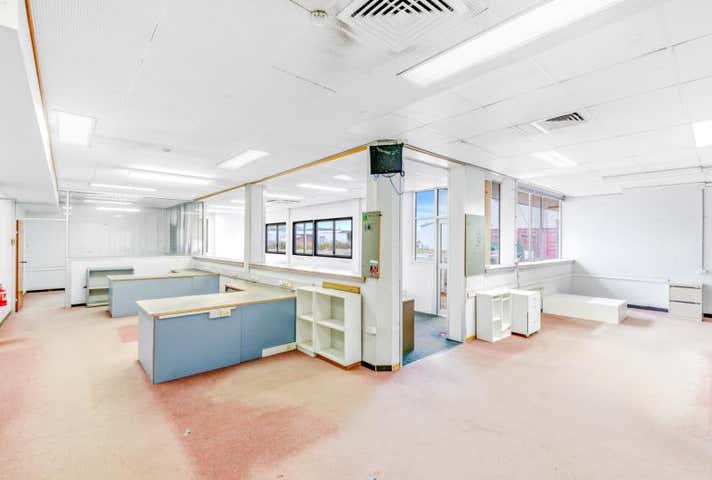 212 Richardson Road Park Avenue QLD 4701 - Image 11