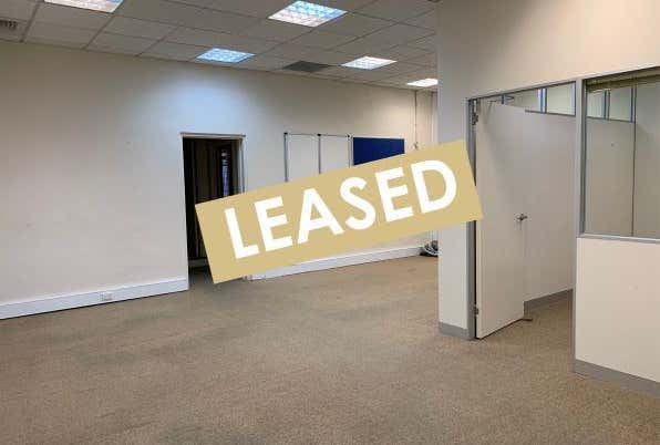 4 Lawrence Street Blackburn South VIC 3130 - Image 4