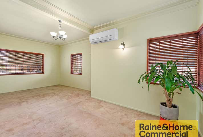 454 Rode Road Chermside QLD 4032 - Image 3