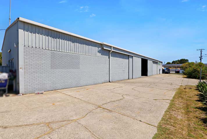 25 Renou Street Queens Park WA 6107 - Image 5