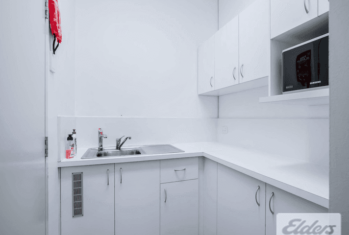 121 Logan Road Woolloongabba QLD 4102 - Image 12