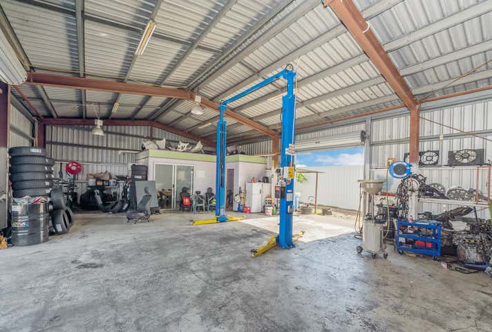 8/3-12 Veness Court Garbutt QLD 4814 - Image 6