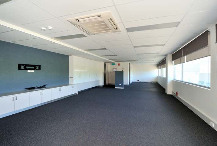 22/15 Kent Street Rockingham WA 6168 - Image 5