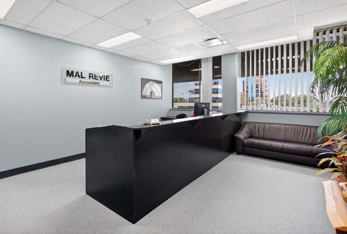 11/142 Bundall Road Bundall QLD 4217 - Image 3