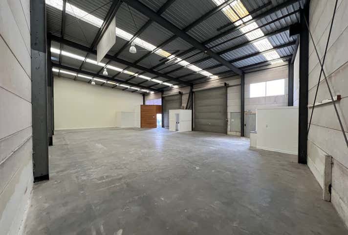 3/9-11 Newspaper Place Maroochydore QLD 4558 - Image 3