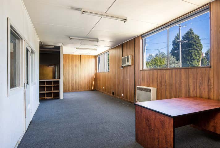 18 Roosevelt Street Coburg North VIC 3058 - Image 4