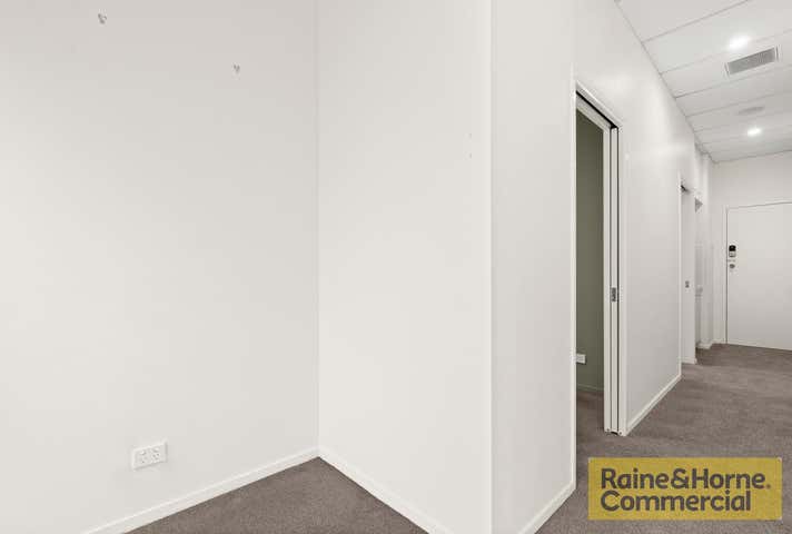 4/16 Brighton Road Sandgate QLD 4017 - Image 9