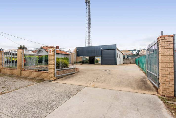 12 Lefroy Avenue Midland WA 6056 - Image 9