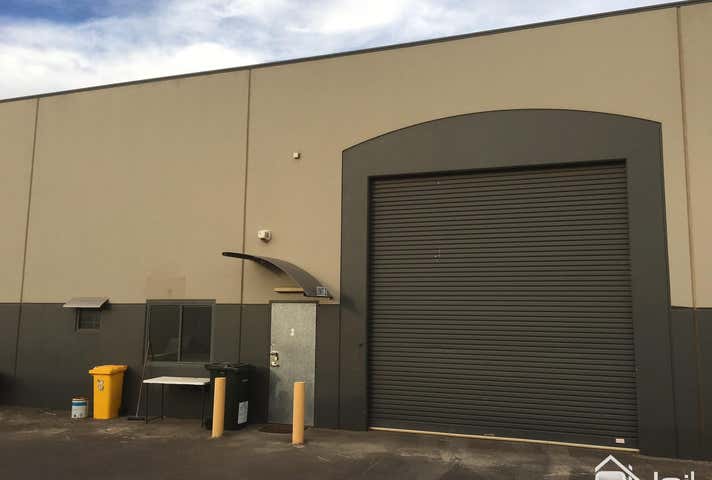 2/10 Dickens Place Armadale WA 6112 - Image 3