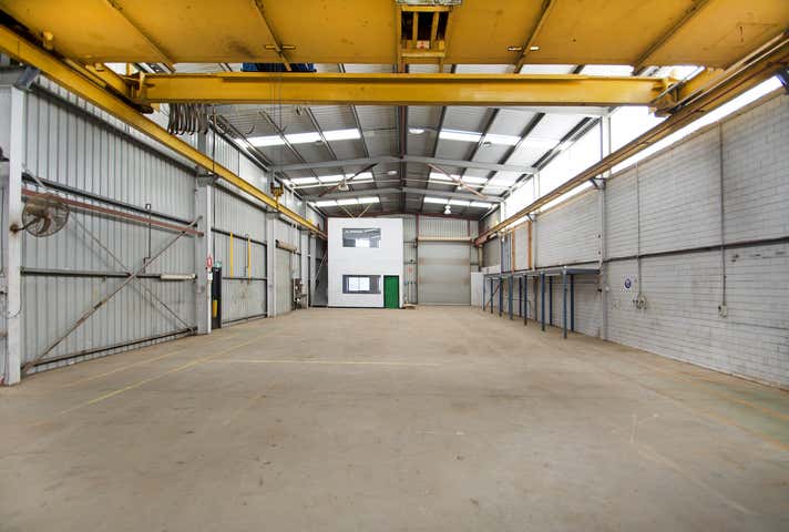 6 Steel Court + 5 Anvil Close South Guildford WA 6055 - Image 13