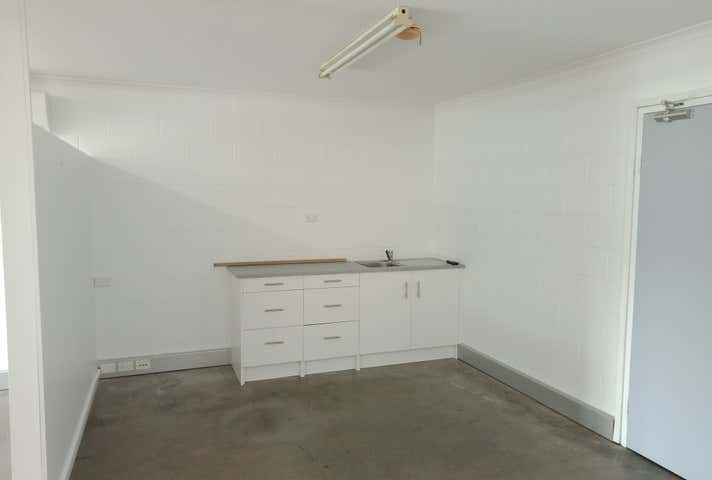 205 Aumuller Street Bungalow QLD 4870 - Image 25