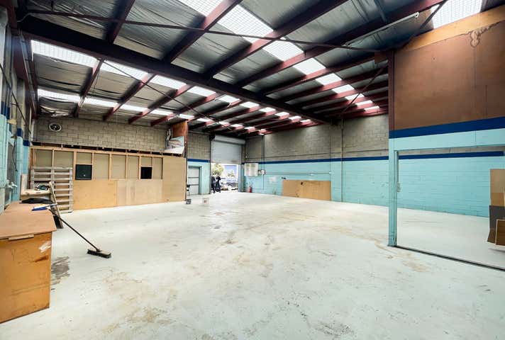 2/17 Patrick Court Seaford VIC 3198 - Image 4