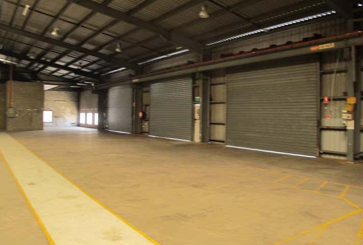 89-91 Cook Street Portsmith QLD 4870 - Image 4