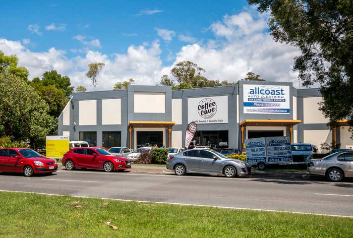 2/2 Nuban Street Currumbin QLD 4223 - Image 2