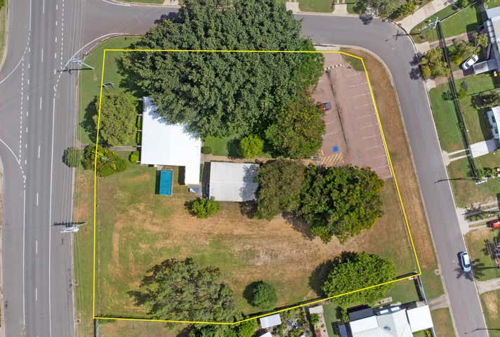 Church on Pinnacle, 180-184 Pinnacle Drive Rasmussen QLD 4815 - Image 1