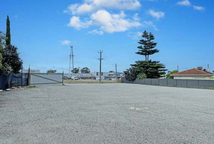 217 Gnangara Road Wangara WA 6065 - Image 4