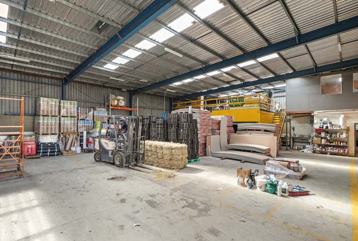 19 Wadhurst Drive Boronia VIC 3155 - Image 8