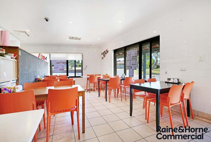 14/31 Moorhen Drive Yangebup WA 6164 - Image 2