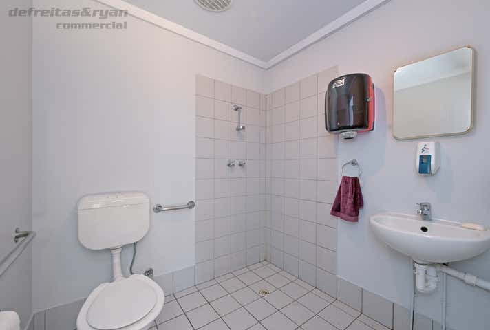 13 Paxton Way Port Kennedy WA 6172 - Image 16