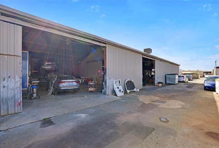 43 Hogarth Street Cannington WA 6107 - Image 2