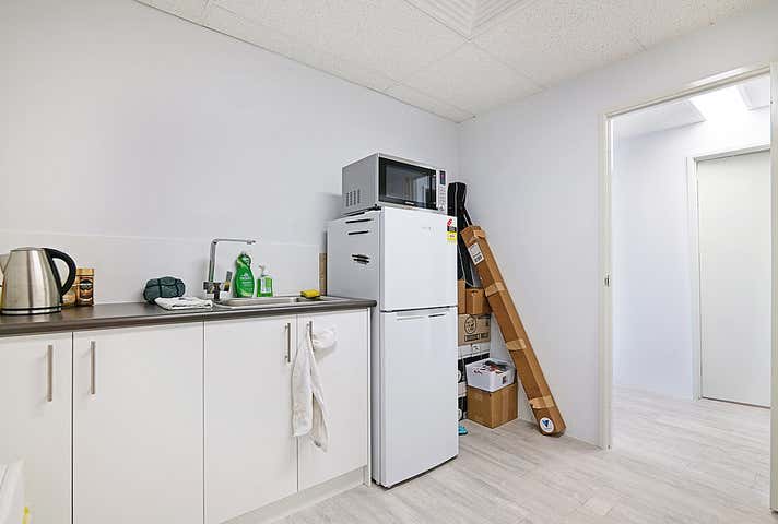 19 Caspian Terrace Canning Vale WA 6155 - Image 35