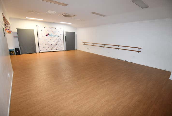 8 Keane Street Currajong QLD 4812 - Image 6