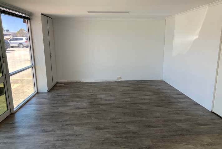 3/48 Dellamarta Road Wangara WA 6065 - Image 3