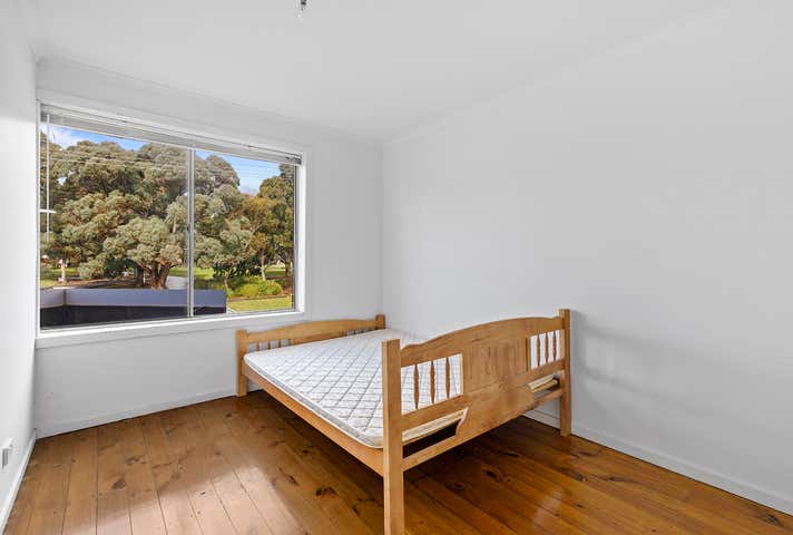 11 Cranbourne Place Cranbourne VIC 3977 - Image 11