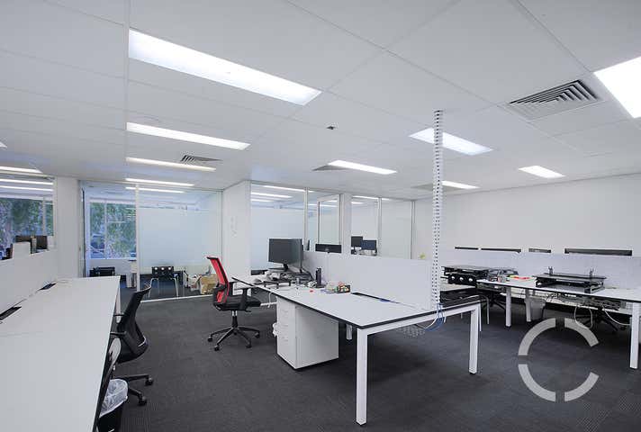 2/15 Anthony Street West End QLD 4101 - Image 4