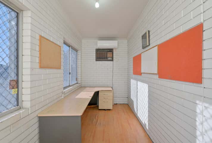 1/14 Alloa Road Maddington WA 6109 - Image 13