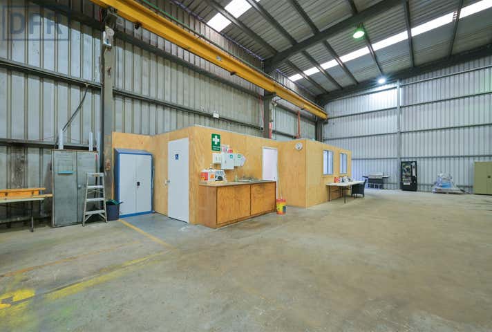 38 Thomas Road Kwinana Beach WA 6167 - Image 16