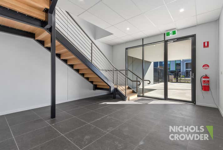 4/17-21 Industrial Circuit Cranbourne West VIC 3977 - Image 3