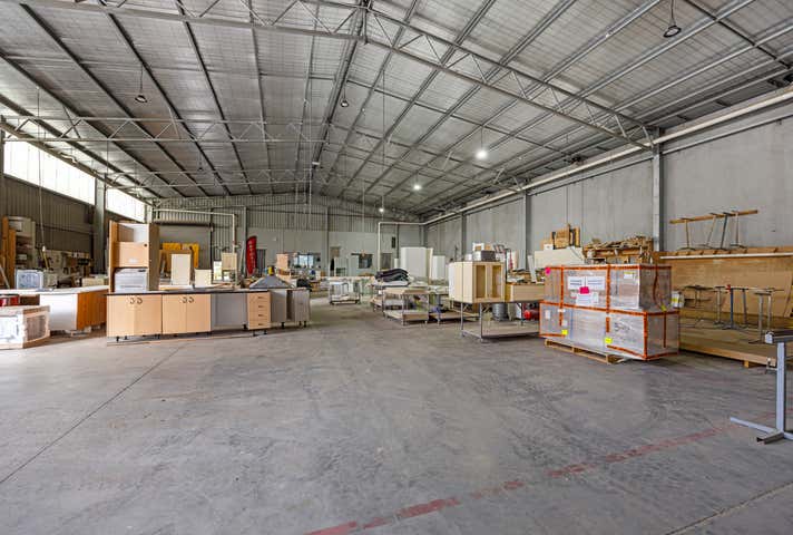 729 Creswick Road Wendouree VIC 3355 - Image 5