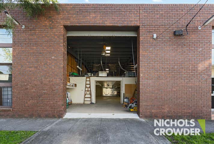 2/1 Kembla Street Cheltenham VIC 3192 - Image 3