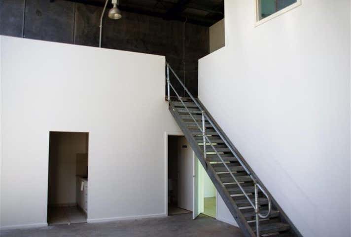 70 Rebecca Drive Ravenhall VIC 3023 - Image 8