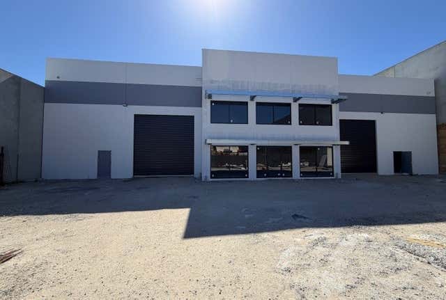 15 Argong Chase Cockburn Central WA 6164 - Image 1