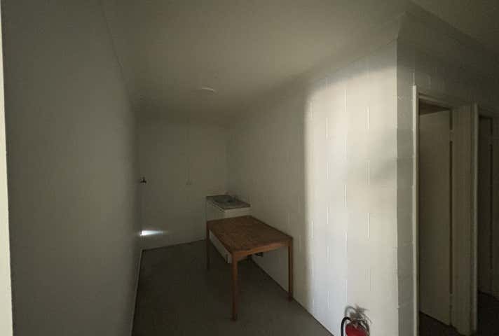 1/27 Lawrence Drive Nerang QLD 4211 - Image 8