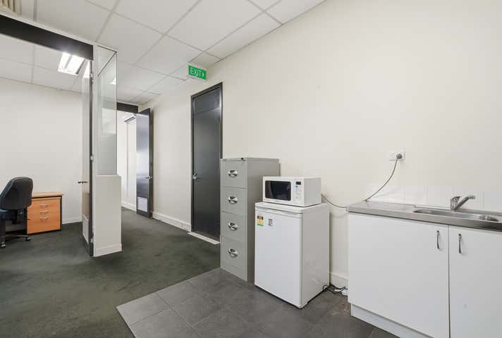 Units 1-2, 39 King George Street Innaloo WA 6018 - Image 22