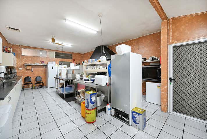 121-125 Macmillan Street Ayr QLD 4807 - Image 9