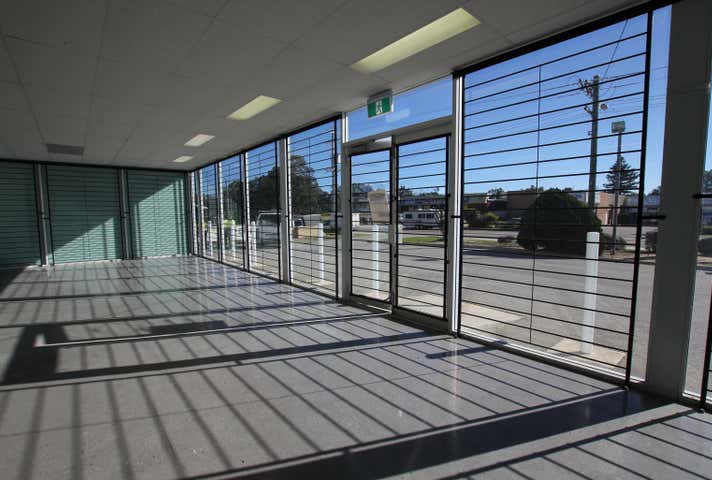 4 Canham Way Greenwood WA 6024 - Image 2