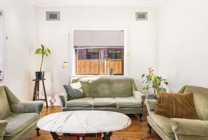 7 Minogue Crescent Forest Lodge NSW 2037 - Image 8