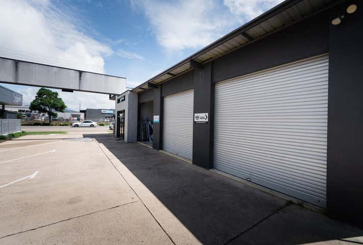 2/265 Ingham Road Garbutt QLD 4814 - Image 3