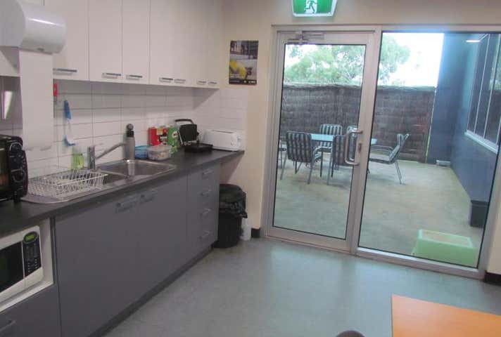 7 SOUTHFORK DRIVE Kilsyth South VIC 3137 - Image 6