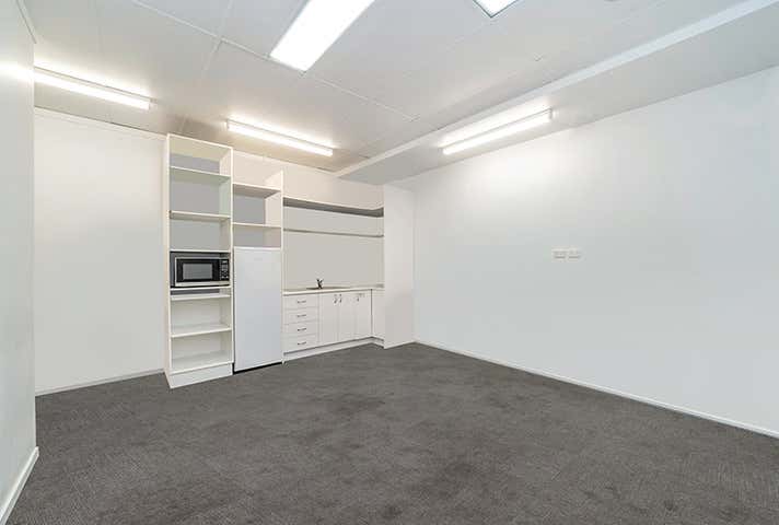 1/259-261 Charters Towers Road Mysterton QLD 4812 - Image 9