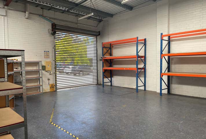 4/5 Aldous Place Booragoon WA 6154 - Image 2