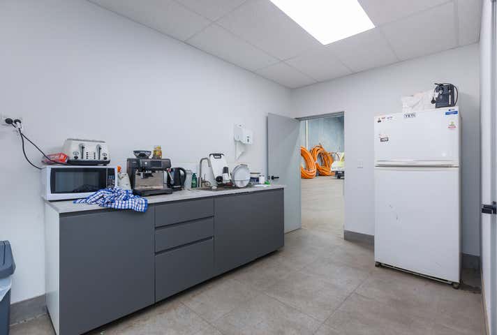 1/3 Weedon Road Forrestdale WA 6112 - Image 14