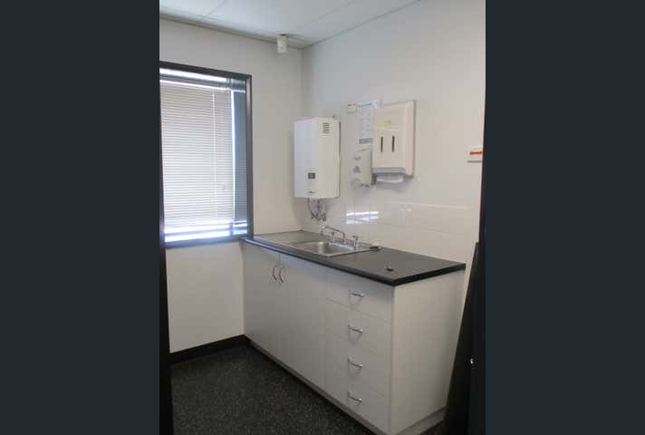 302-308 Spence Street Bungalow QLD 4870 - Image 14