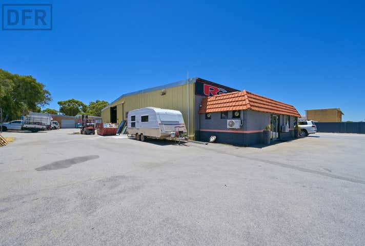 1 Crompton Road Rockingham WA 6168 - Image 16